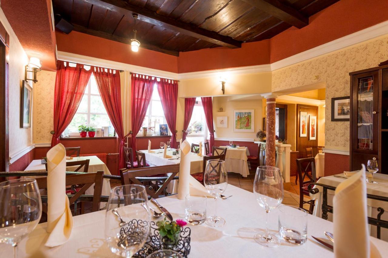 Rooms & Restaurant Ostarija Dolenjske Toplice Exteriör bild