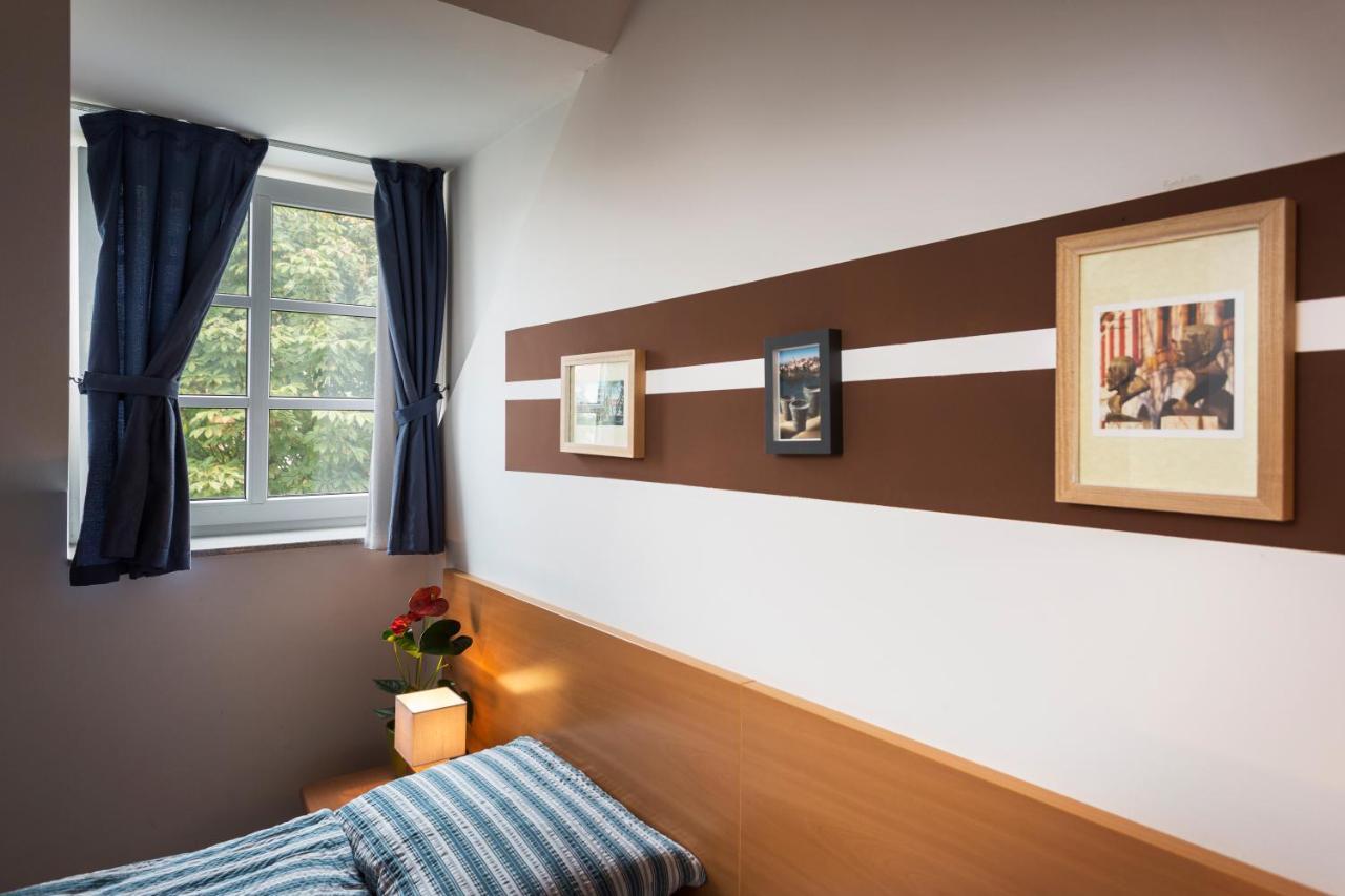 Rooms & Restaurant Ostarija Dolenjske Toplice Exteriör bild